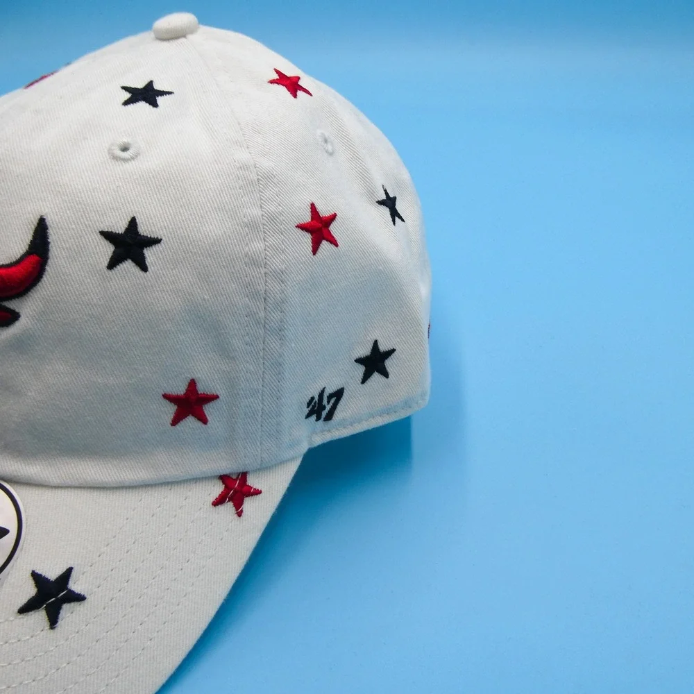 '47 Brand Chicago Bulls Hat Womens Adjustable‎ Clean Up White Star Embroidered